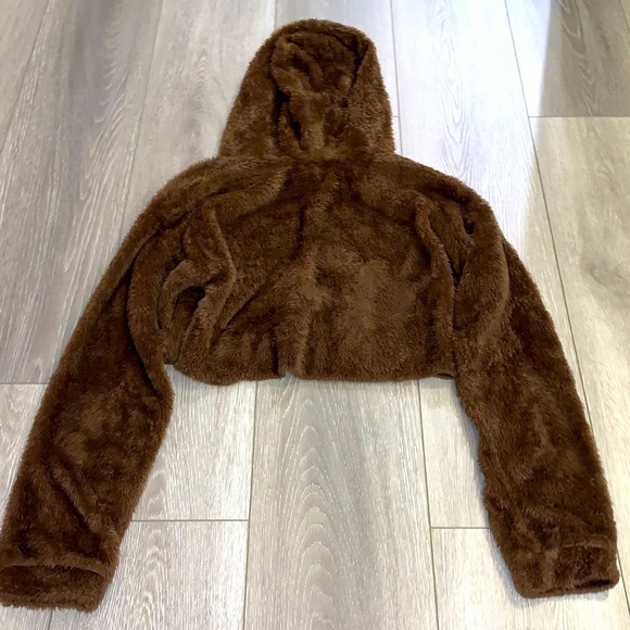 Fuzzy cropped sweatshirt - Picture 2 of 2